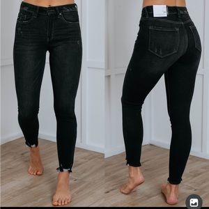 Brand new with Tags - kancan SO cute - light distressing vintage black!